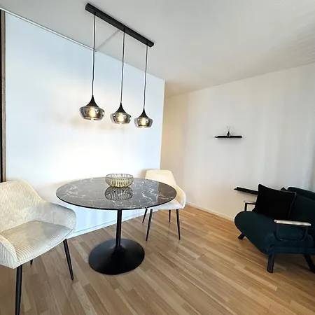Design Mit Balkon Appartement *