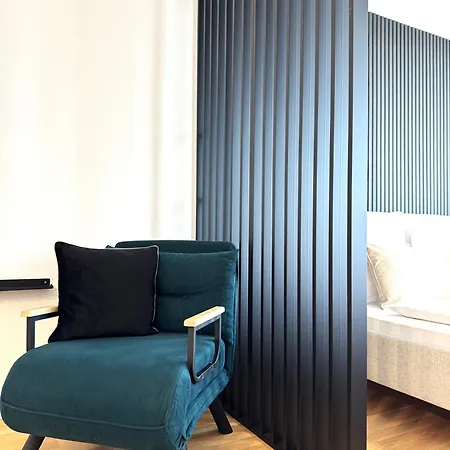 Design Mit Balkon Apartment *