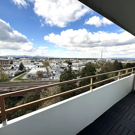Design Mit Balkon *